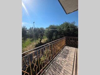 Trilocale in Vendita a Monsampolo del Tronto, 80'000&euro;, 100 m²