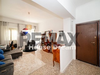 Trilocale in Vendita a Roma, 219'000&euro;, 100 m²