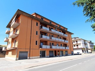Quadrilocale in Vendita a Monsampolo del Tronto, 135'000&euro;, 108 m²