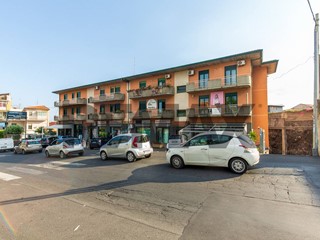 Trilocale in Vendita a Gravina di Catania, 165'000&euro;, 73 m²