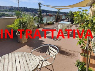 Trilocale in Vendita a Cavaria con Premezzo, 185'000&euro;, 162 m²