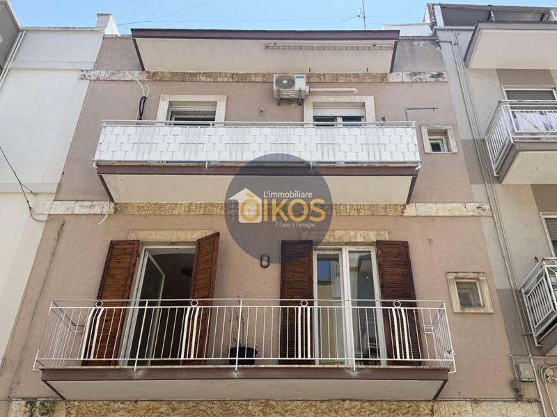 Appartamento in Vendita a Castellana Grotte, 192'000&euro;, 100 m²