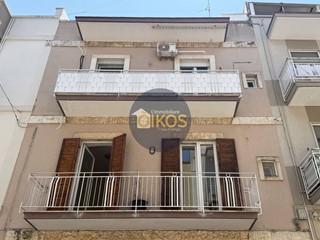 Appartamento in Vendita a Castellana Grotte, 192'000&euro;, 100 m²