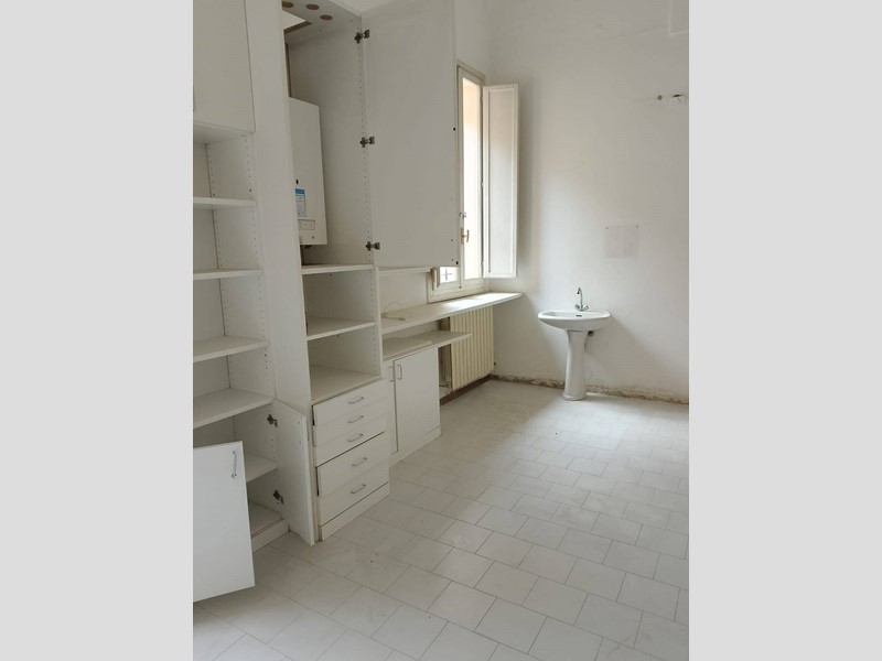 Quadrilocale in Vendita a Castel Bolognese, 120'000&euro;, 135 m²