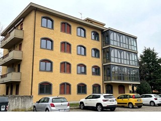 Appartamento in Vendita a Collesalvetti, 112'230&euro;, 114 m²
