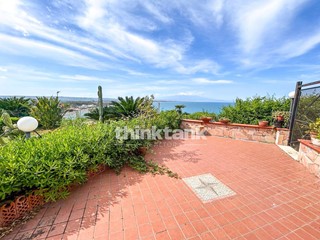 Trilocale in Vendita a Augusta, 170'000&euro;, 73 m²