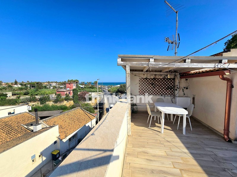 Quadrilocale in Vendita a Pozzallo, 148'000&euro;, 105 m²