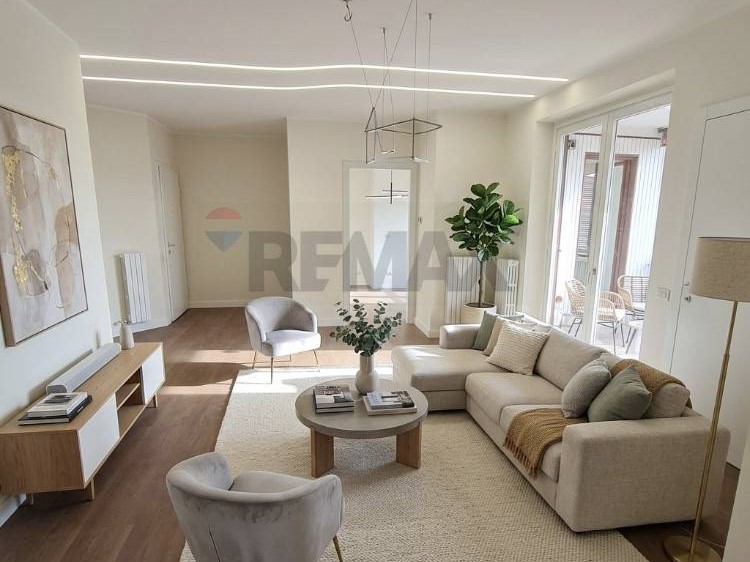 Quadrilocale in Vendita a Monza, 395'000&euro;, 124 m²