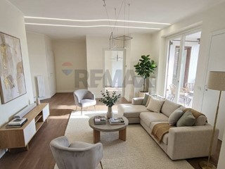 Quadrilocale in Vendita a Monza, 395'000&euro;, 124 m²