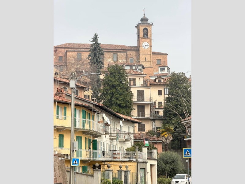 Appartamento in Vendita a Cocconato, 35'000&euro;, 118 m²