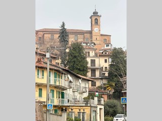 Appartamento in Vendita a Cocconato, 35'000&euro;, 118 m²