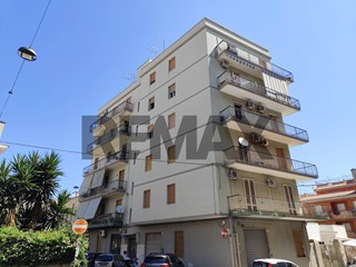 Trilocale in Vendita a Siracusa, 105'000&euro;, 117 m²
