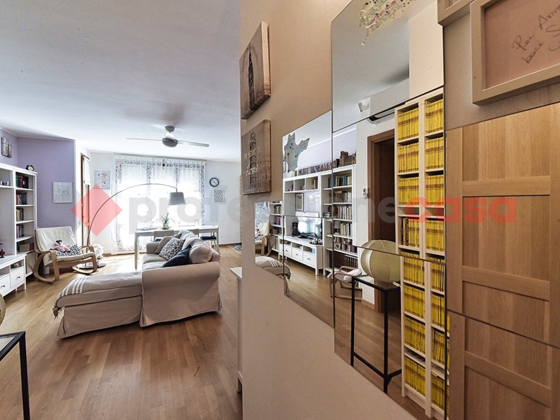Trilocale in Vendita a Paderno Dugnano, 285'000&euro;, 88 m², con Box