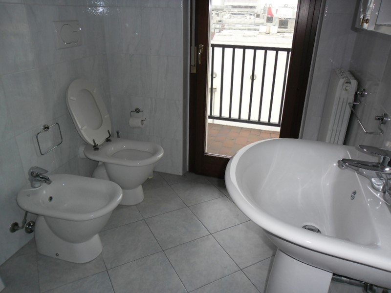 Bilocale in Affitto a Verona, 670&euro;, 50 m², arredato