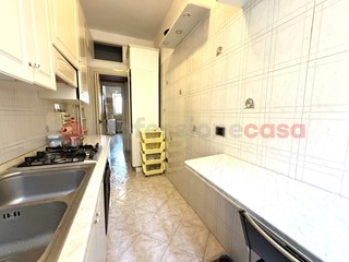 Bilocale in Vendita a Cesano Boscone, 145'000&euro;, 60 m², arredato