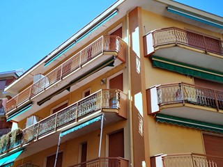 Bilocale in Vendita a Rapallo, 169'000&euro;, 50 m²