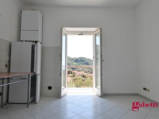 Trilocale in Vendita a Varazze, 175'000&euro;, 65 m²