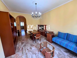 Quadrilocale in Vendita a Torino, 179'000&euro;, 96 m²