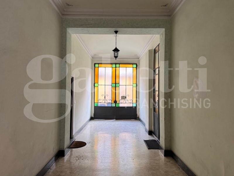 Trilocale in Vendita a Torino, 205'000&euro;, 74 m², arredato