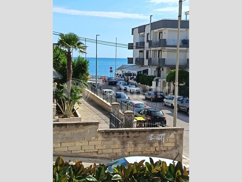 Trilocale in Vendita a Trani, 165'000&euro;, 80 m²