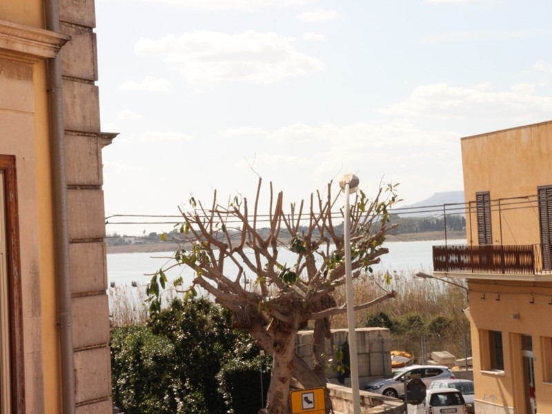 Appartamento in Vendita a Siracusa, zona ORTIGIA - UMBERTO, 145'000&euro;, 110 m²