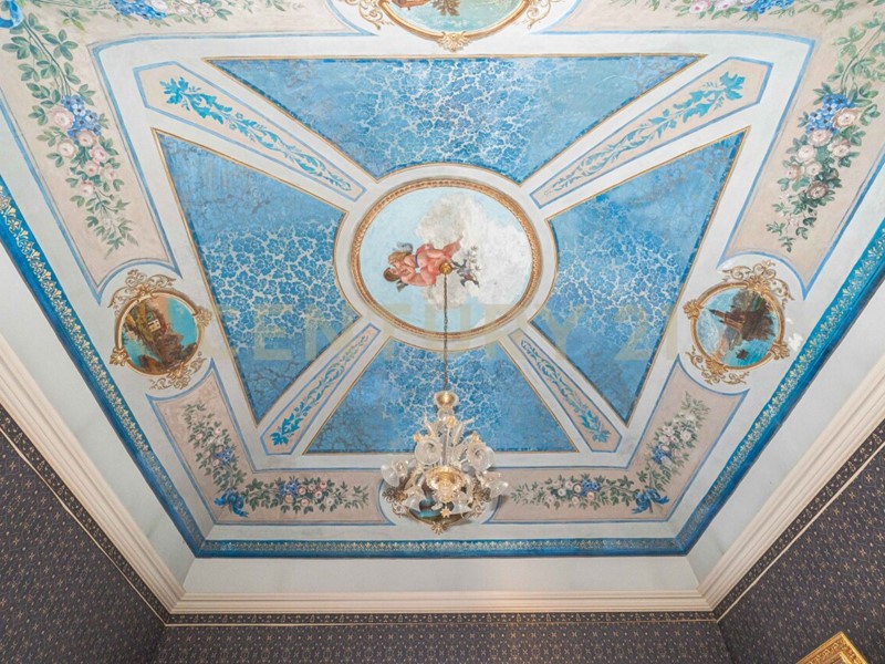 Appartamento in Vendita a Palazzolo Acreide, 495'000&euro;, 425 m²