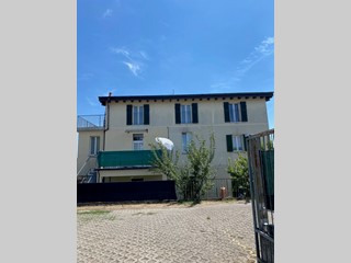 Bilocale in Vendita a Como, 160'000&euro;, 56 m²