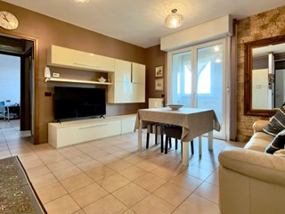 Bilocale in Vendita a Brescia, 110'000&euro;, 64 m²