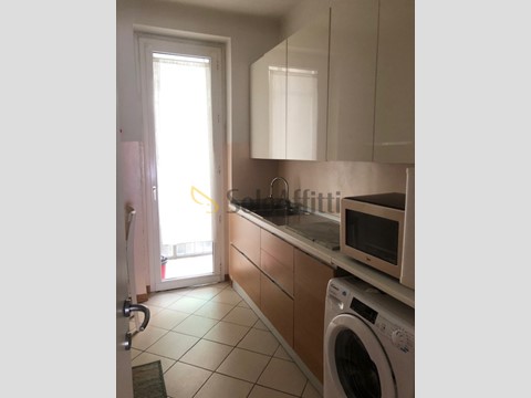 Quadrilocale in Affitto a Trieste, zona Cavana, 1'200&euro;, 110 m², arredato