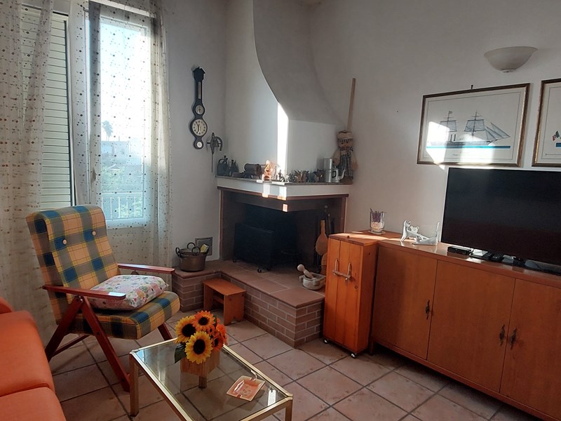 Appartamento in Vendita a Cursi, 80'000&euro;, 91 m², arredato