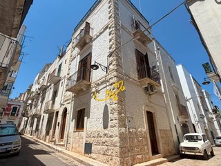 Appartamento in Vendita a Castellana Grotte, 220'000&euro;, 124 m²