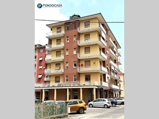 Appartamento in Vendita a Cairo Montenotte, 90'000&euro;, 125 m²