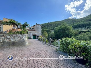 Quadrilocale in Vendita a Tovo San Giacomo, 115'000&euro;, 70 m²