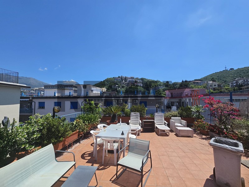 Trilocale in Vendita a Salerno, 259'000&euro;, 109 m²