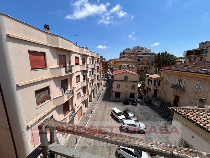 Trilocale in Vendita a San Benedetto del Tronto, 165'000&euro;, 85 m²