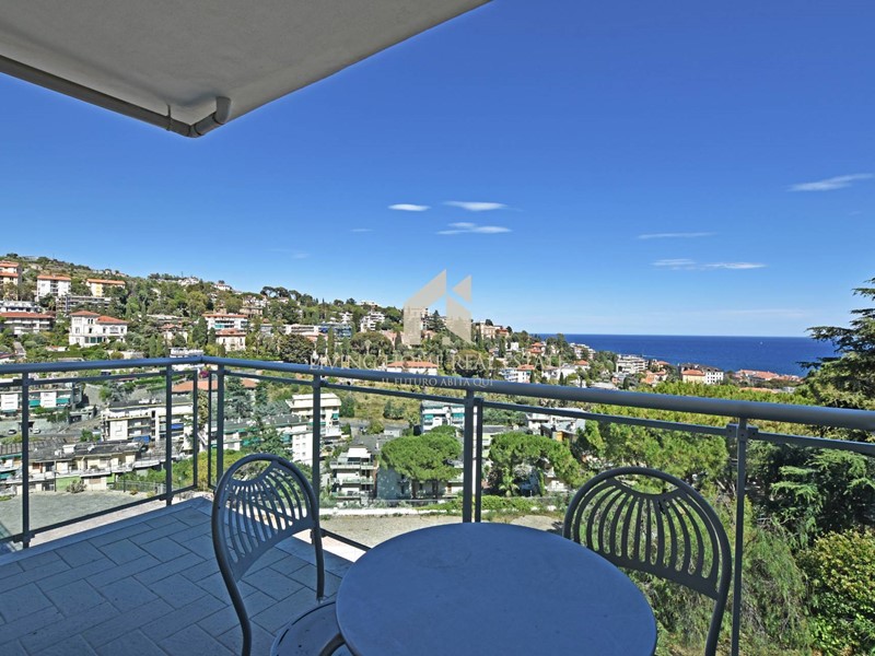 Bilocale in Vendita a Sanremo, 140'000&euro;, 37 m²