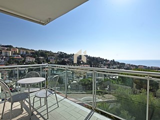 Bilocale in Vendita a Sanremo, 126'000&euro;, 37 m²