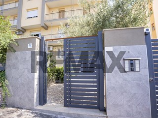Appartamento in Vendita a Gravina di Catania, 159'000&euro;, 111 m²