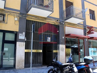 Trilocale in Affitto a Catania, 800&euro;, 100 m²