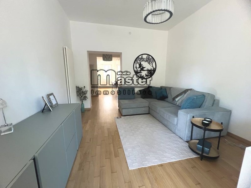 Appartamento in Affitto a Treviso, 1'200&euro;, 100 m²