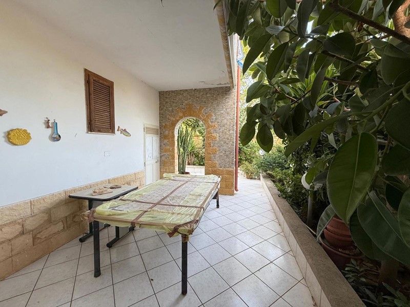 Trilocale in Vendita a Maruggio, 139'000&euro;, 35 m²