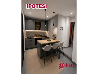 Trilocale in Vendita a Roma, 175'000&euro;, 55 m²
