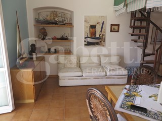 Trilocale in Vendita a Lerici, 550'000&euro;, 78 m², arredato