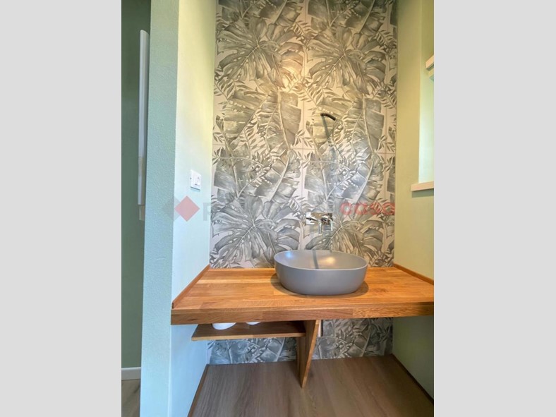 Trilocale in Vendita a Arezzo, 280'000&euro;, 88 m²