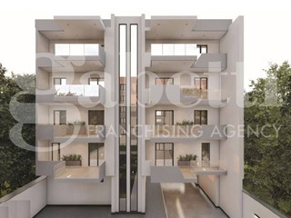 Trilocale in Vendita a Frattamaggiore, 400'000&euro;, 85 m², con Box