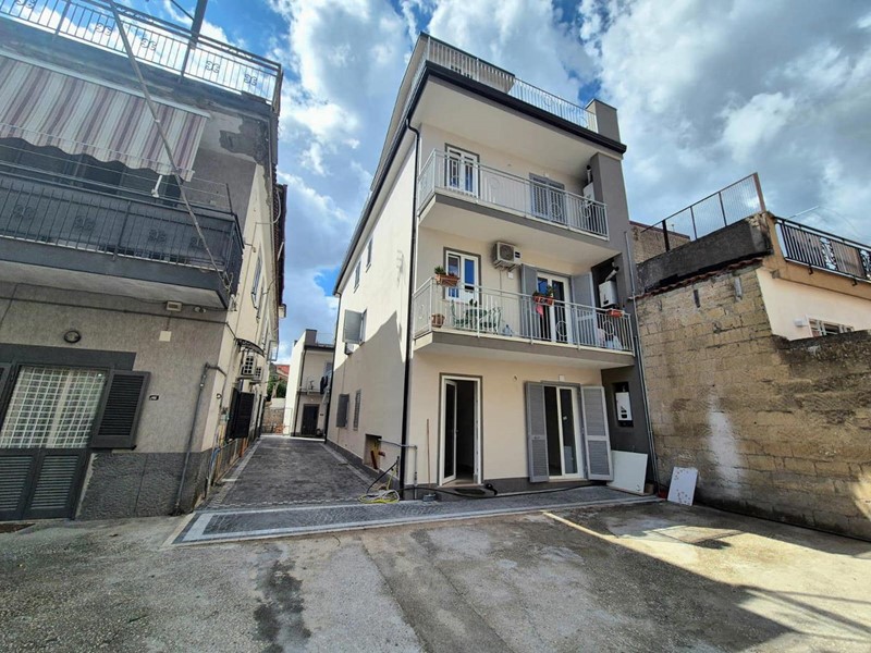 Bilocale in Vendita a Caivano, 99'000&euro;, 75 m²