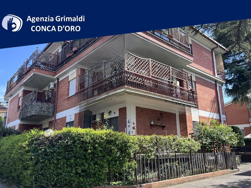 Trilocale in Vendita a Roma, 349'000&euro;, 134 m², con Box