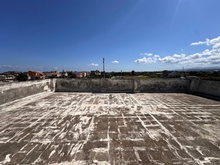 Trilocale in Vendita a Barcellona Pozzo di Gotto, 87'000&euro;, 72 m²