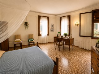Appartamento in Vendita a Venezia, 860'000&euro;, 197 m², arredato