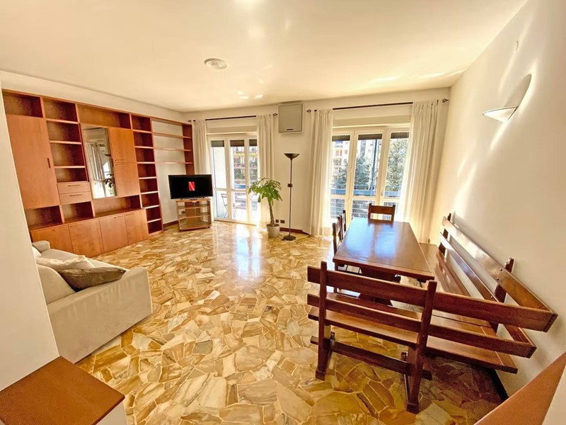 Trilocale in Affitto a Milano, 2'150&euro;, 116 m², arredato